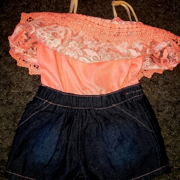 3 Girls Rompers - Picture 10 of 16